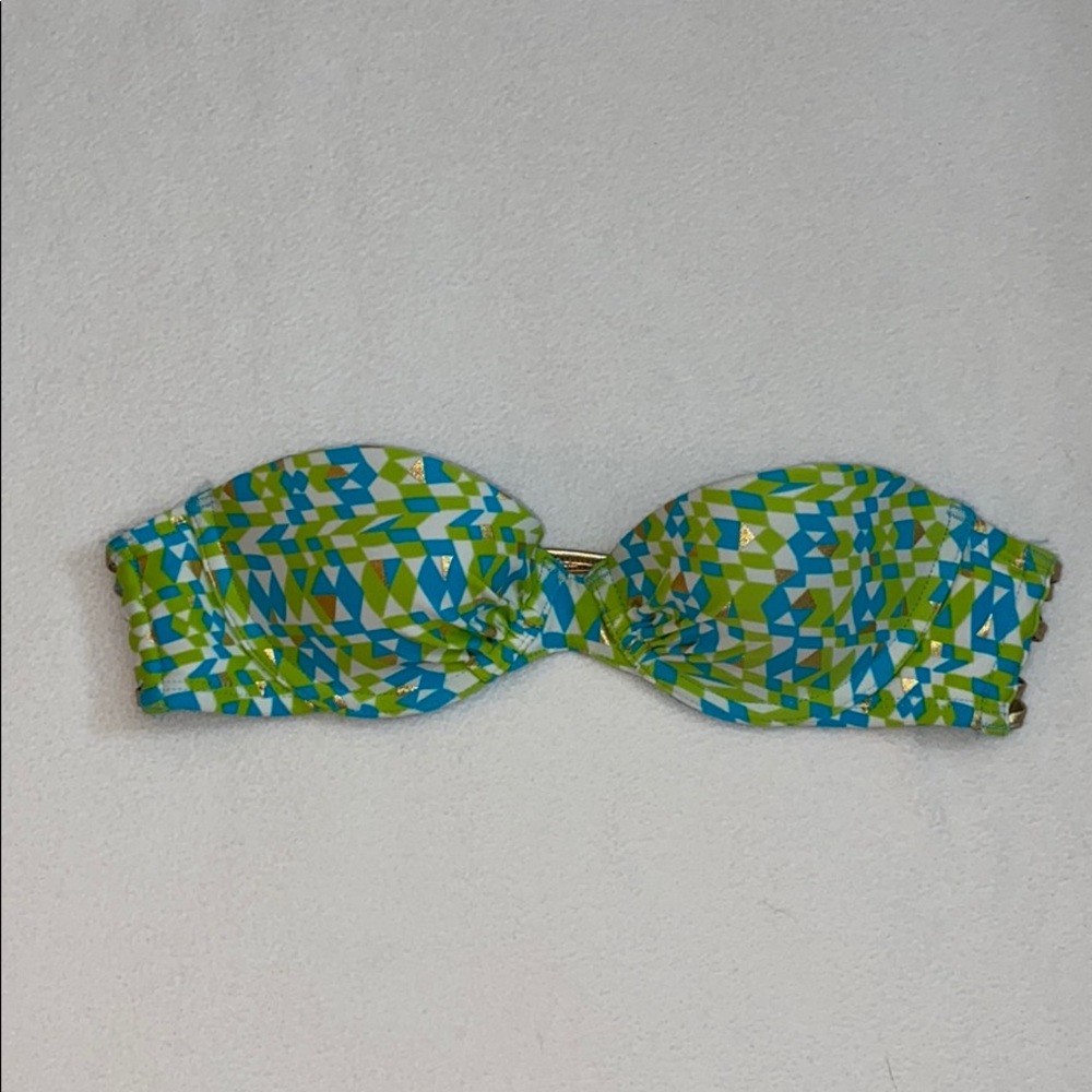 Strapless bikini top